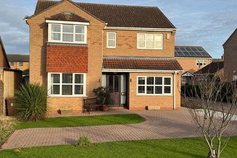 4 bedroom detached house for sale, Rowell Close, Peterborough PE6