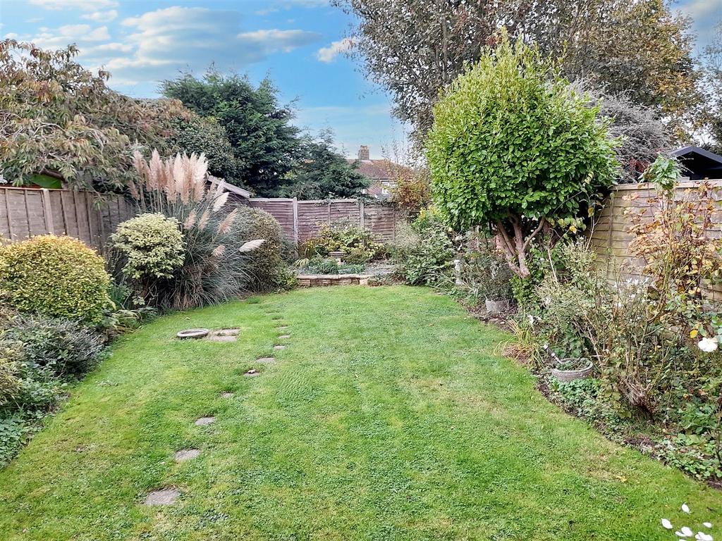 Rear garden new.jpg