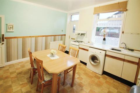 2 bedroom terraced house for sale, Wood Lane, Leeds LS26