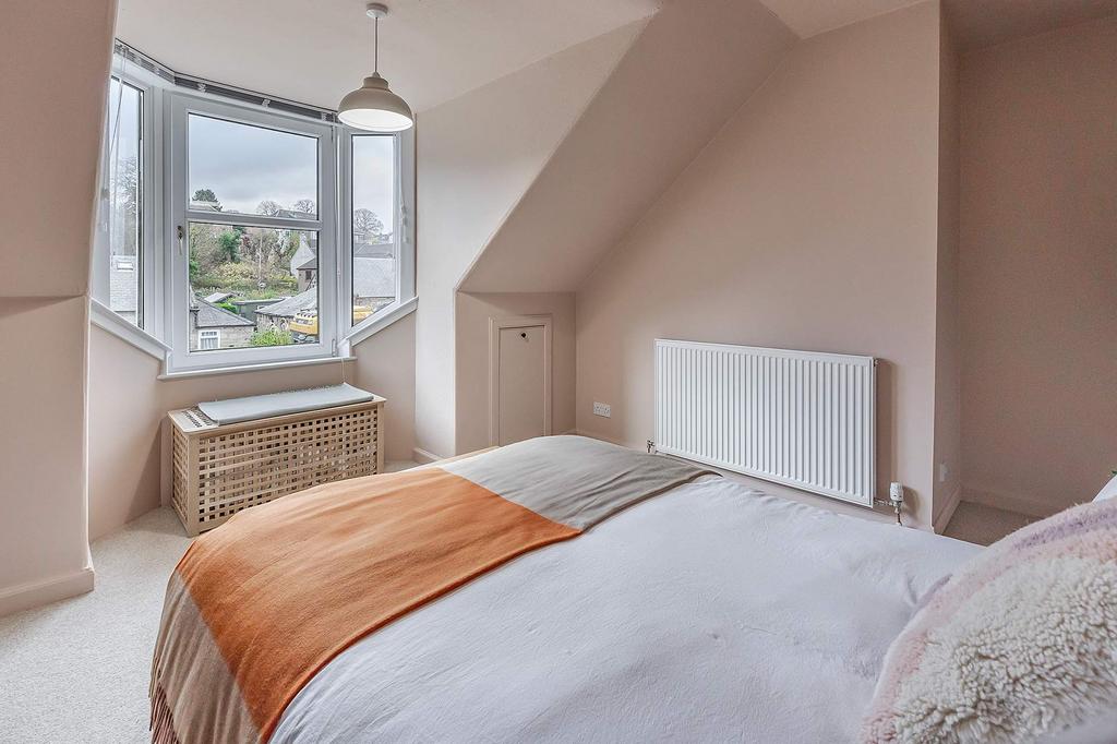 25. Principal Bedroom
