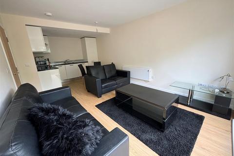 2 bedroom apartment to rent, Solihull Heights, New Coventry Road, Birmingham