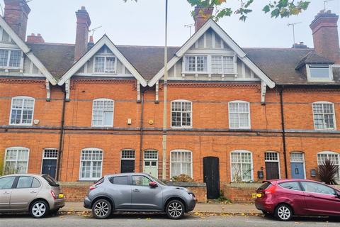 3 bedroom terraced house for sale, Aylestone Road, Leicester LE2