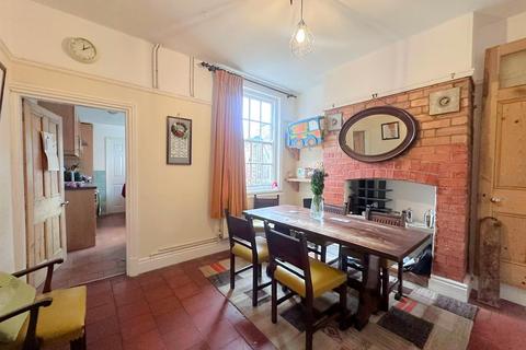 3 bedroom terraced house for sale, Aylestone Road, Leicester LE2