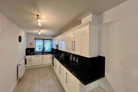 3 bedroom detached house for sale, Second Avenue, Dursley