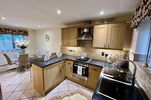 3 bedroom detached house for sale, School Road, Dursley, Gloucestershire