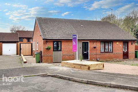 3 bedroom bungalow for sale, Broom Way, Leicester