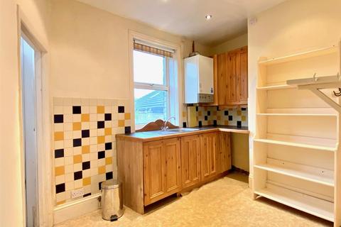 1 bedroom terraced house for sale, Rastrick Common, Brighouse