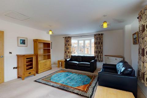 3 bedroom apartment to rent, St Julians Crescent, Shrewsbury