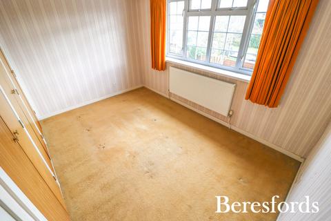 10 Tadlows Close, Upminster, RM14 2BD