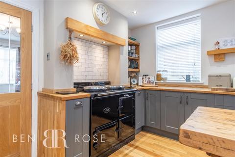 93 Brownedge Road, Lostock Hall, Preston, PR5 5AB