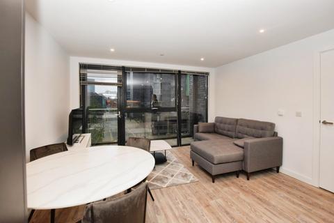 2 bedroom flat to rent, Goodwin Building, 41 Potato Wharf, Castlefield, Manchester, M3