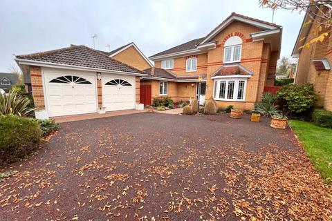 25 Camelot Way, Northampton, NN5 4BG