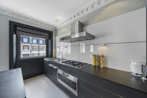 3 bedroom penthouse for sale, Eaton Place Belgravia SW1X