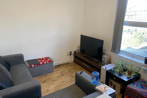 2 bedroom apartment to rent, Leeds LS2