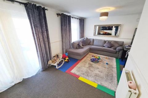 2 bedroom end of terrace house for sale, Longhill Walk, Moston