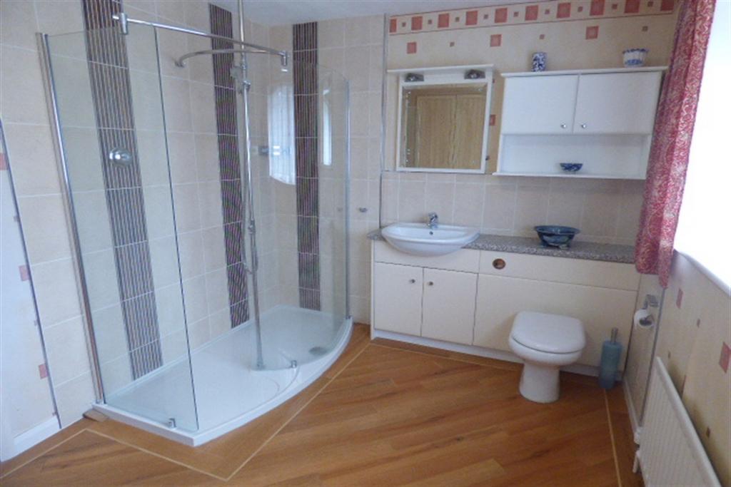 En Suite Shower Room