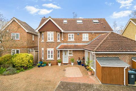 4 bedroom detached house for sale, Tailors, Bishop's Stortford CM23