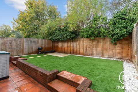 4 bedroom terraced house for sale, Sturgess Avenue, London NW4