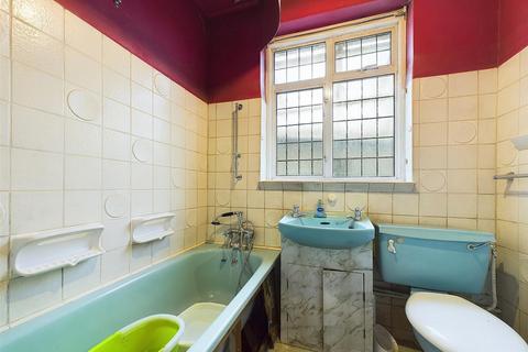 9 Denbigh Close, Ruislip, HA4 6JU