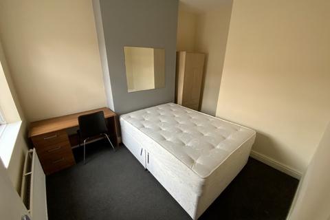 5 bedroom house to rent, Pembroke Street, Langworthy, Salford, M6