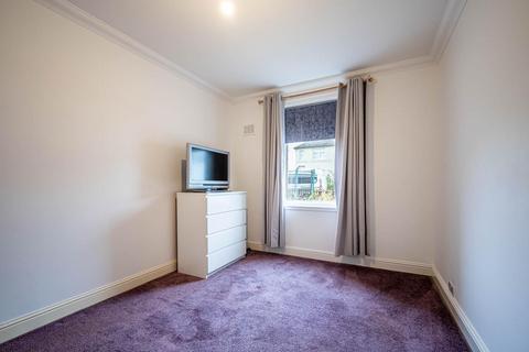 2 bedroom ground floor flat to rent, Craigview Road, Motherwell