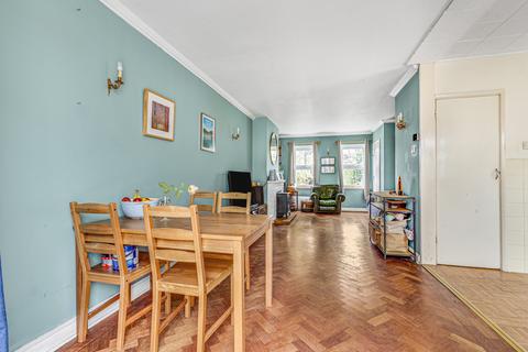 2 bedroom end of terrace house for sale, Thames Street, Hampton, TW12