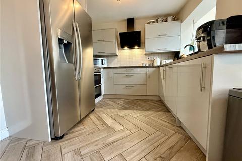2 Arlington Close, Royton, Oldham, OL2 5NP