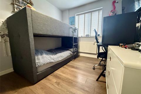 2 Arlington Close, Royton, Oldham, OL2 5NP