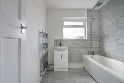 23 Hillside, London, NW9 0NE