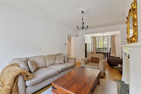 4 bedroom flat for sale, Mertoun Terrace, Marylebone, London W1