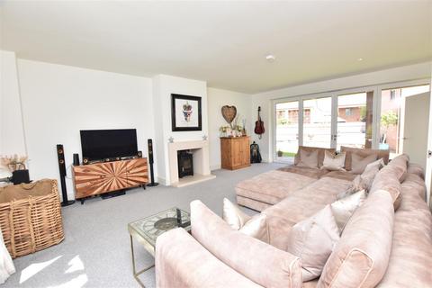 4 bedroom detached house for sale, The Cherries, Humberston, New Waltham DN36