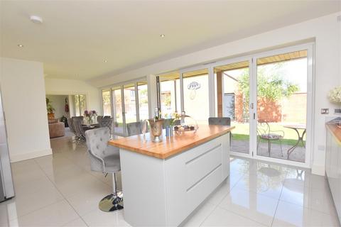 4 bedroom detached house for sale, The Cherries, Humberston, New Waltham DN36