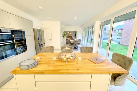 4 bedroom detached house for sale, The Cherries, Humberston, New Waltham DN36