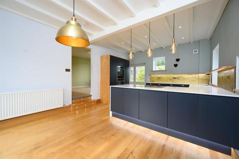 4 bedroom barn conversion to rent, Cockermouth CA13