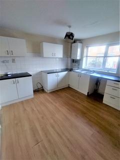 3 bedroom terraced house to rent, Enderby Gardens, HEMLINGTON TS8