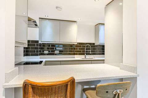 2 bedroom flat for sale, Colney Hatch, Muswell Hill, London, N10