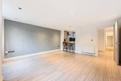 2 bedroom flat for sale, Colney Hatch, Muswell Hill, London, N10