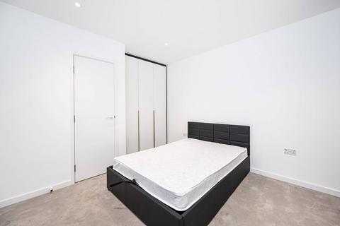 1 bedroom flat for sale, The Silk District, Whitechapel, London, E1