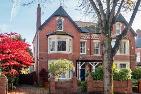 6 bedroom semi-detached house for sale, Plymouth Road, Penarth