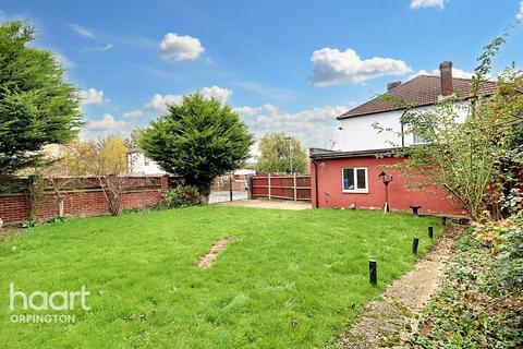 3 bedroom semi-detached house for sale, Eldred Drive, Orpington