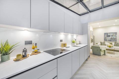 undefined, Alderney Street, Pimlico, London, SW1V