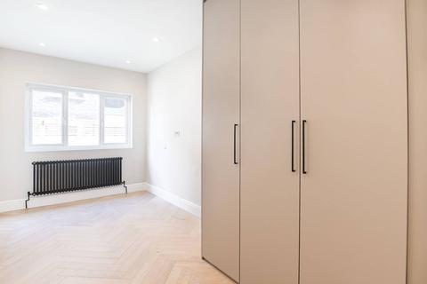 51a Alderney Street, London, SW1V 4HH