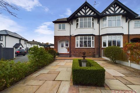 3 bedroom semi-detached house for sale, Chester Road, Wrexham