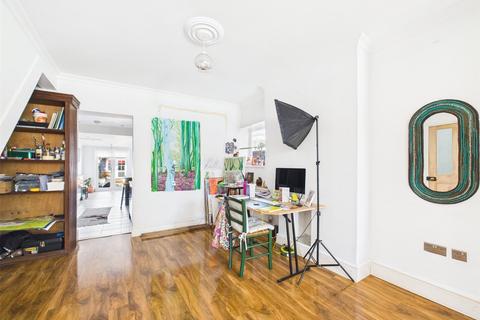76 Calton Road, Gloucester, GL1 5DY