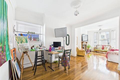 76 Calton Road, Gloucester, GL1 5DY