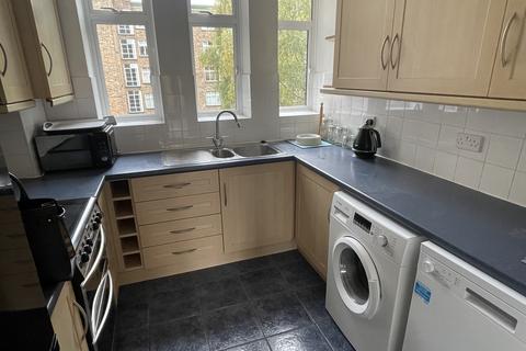 3 bedroom flat to rent, Lee Terrace , Blackheath SE3