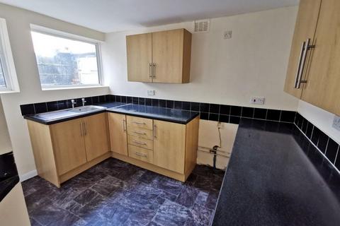 2 bedroom terraced house to rent, Grove Street, STOCKTON-ON-TEES TS18