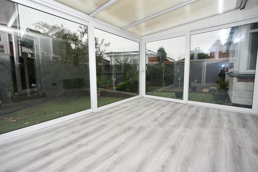 Lean to style Conservatory