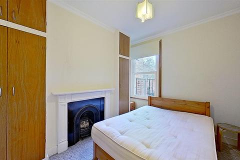 1 bedroom flat for sale, Vanderbilt Road Earlsfield London