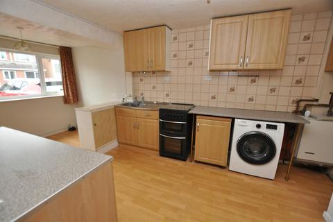 3 bedroom semi-detached house for sale, Linden Road, Burton-On-Trent DE13